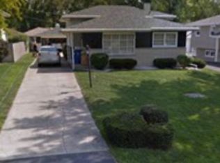 5807 Virginia Ave, Clarendon Hills, IL