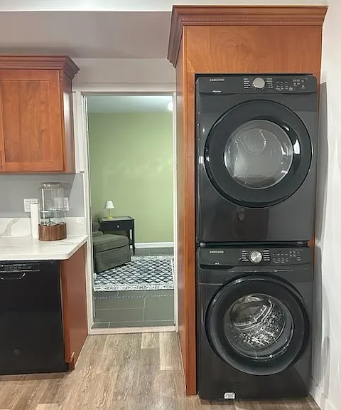 Full sized appliances