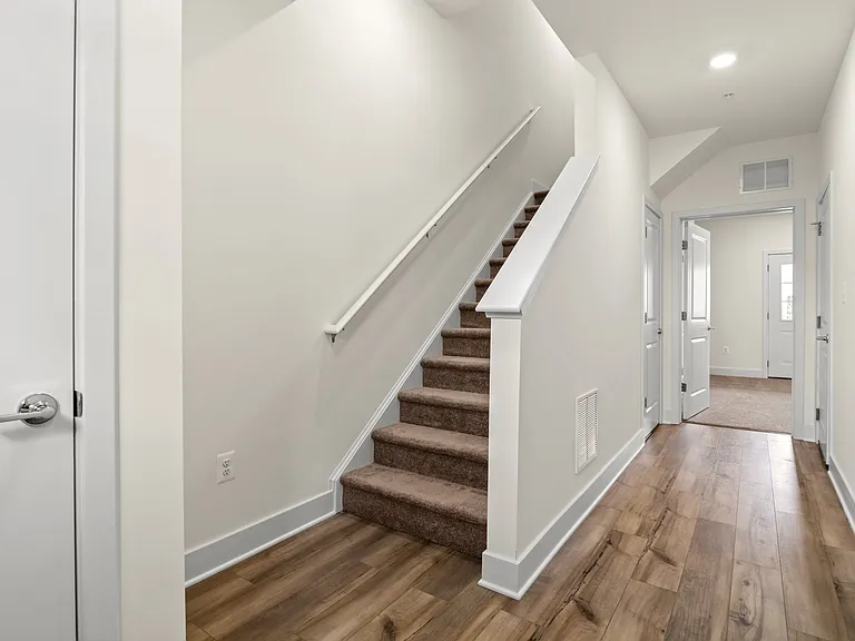 Fieldside Grande Apartments & Townhomes — Photo 46
