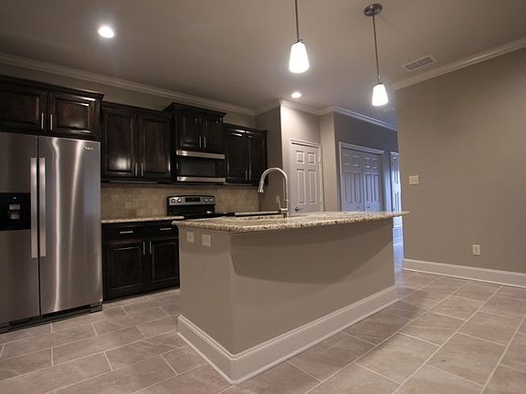 3rd image of 17905 Us Highway 69 S APT 202B