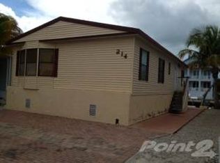 214 Burgundy Dr, Tavernier, FL 33070