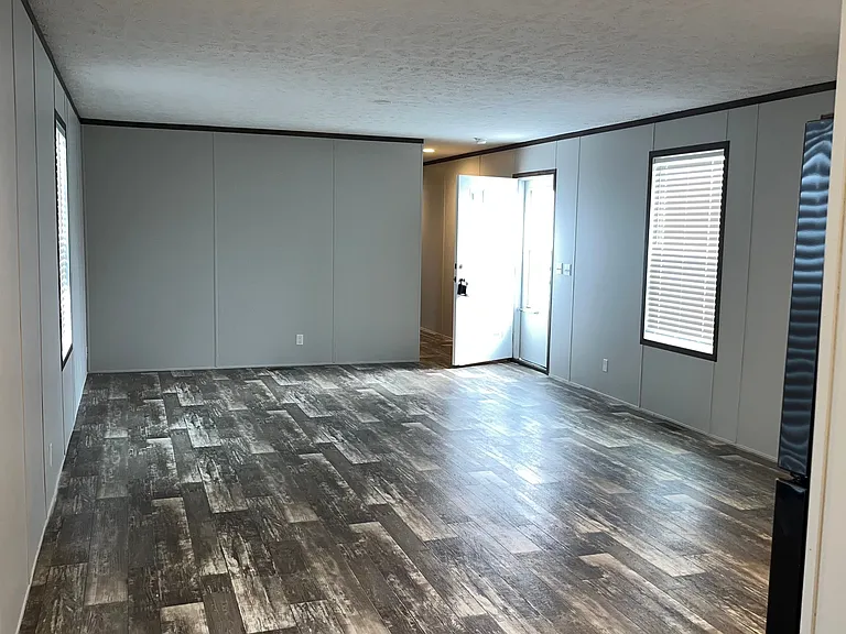 Greenbriar Estates — Photo 10