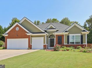 5270 Fieldgate Ridge Dr, Cumming, GA 30028