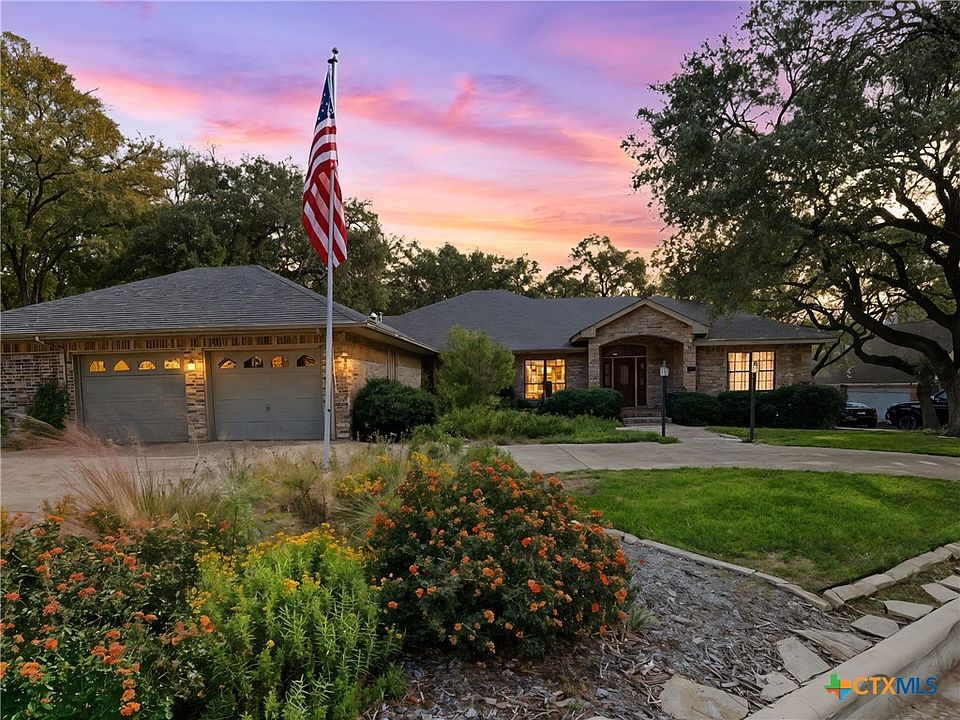 1st image of 1828 Cypress Rapids Dr