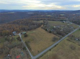 224 Frogtown Rd, Livingston, TN 38570