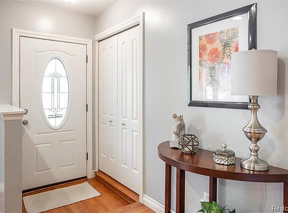 4th image of 6607 Burnham Dr