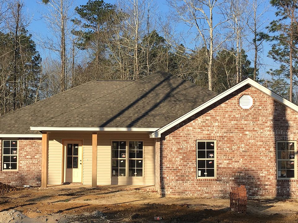2nd image of 303 King Rd