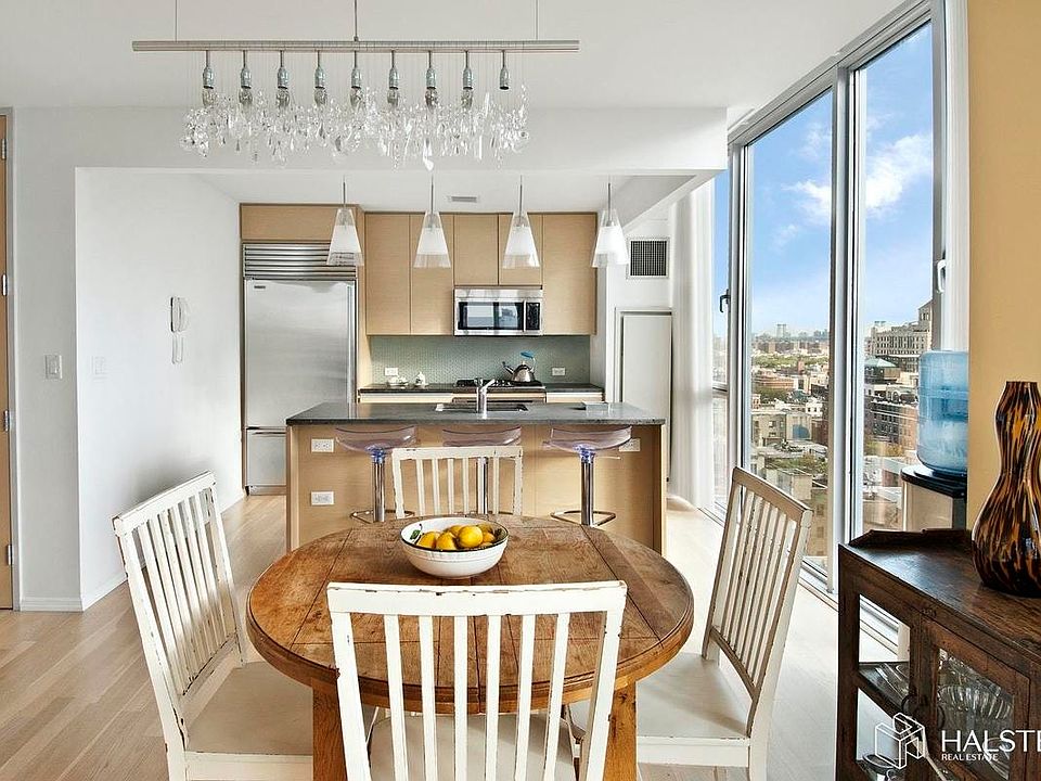 1st image of 110 3rd Ave APT 17A