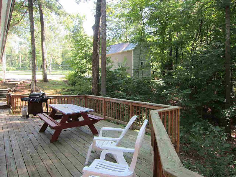 4th image of 3 Tuttle Lane
