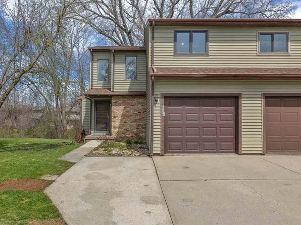2326 Plaen View Dr, Iowa City, IA 52246