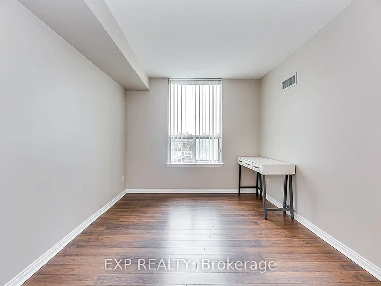 135 Hillcrest Ave #205 — Photo 12