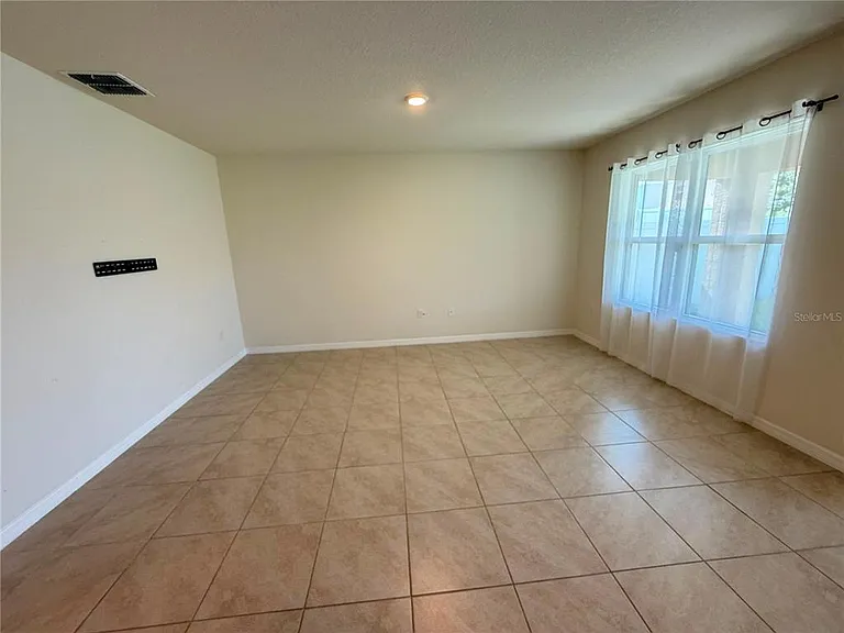4063 Alissa Ln — Photo 7