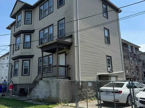 161 Haffards St, Fall River, MA 02723