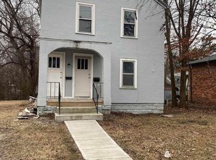 218 W Jefferson St, Clinton, MO 64735