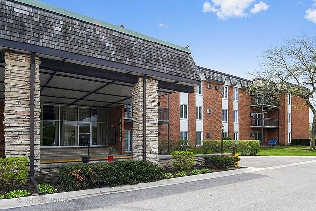 1st image of 4224 Saratoga Ave APT 317