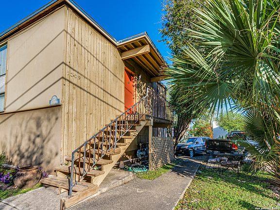 2nd image of 1009 TOWNSEND AVE