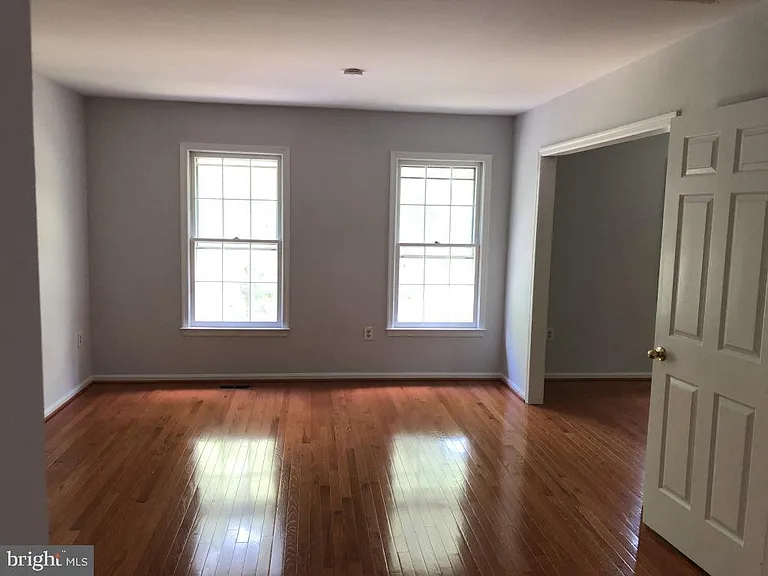 991 Farm Haven Dr — Photo 20