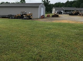 7310 Nollar Rd, Whitmore Lake, MI 48189