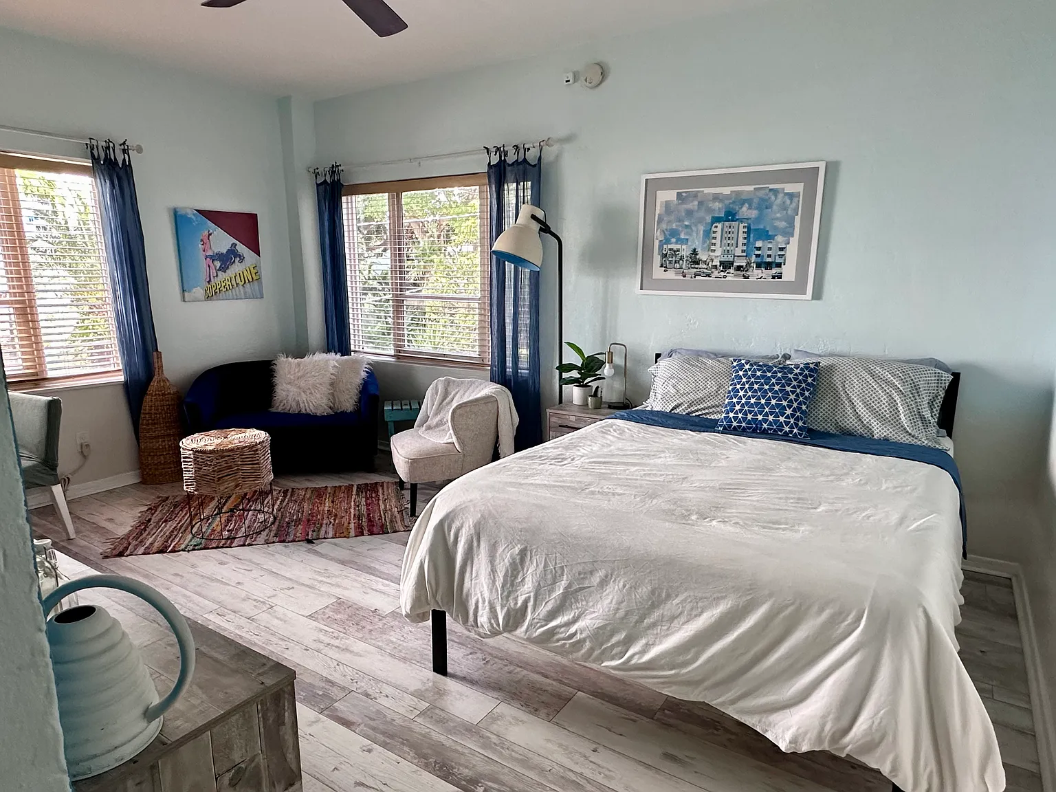 Studio, 340 sqft, $2,200 — Photo 2