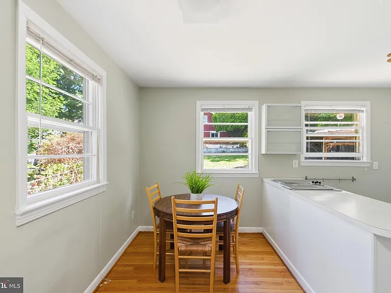 3141 Clayborne Ave — Photo 12