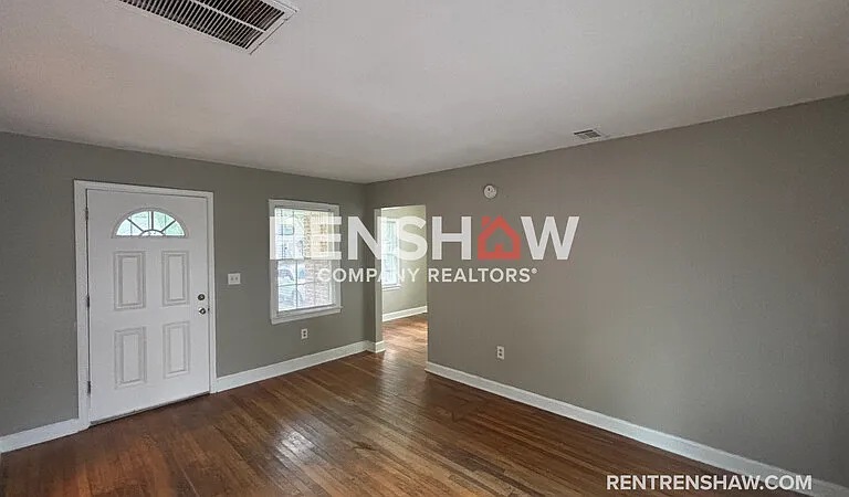 899 Chatwood St — Photo 7