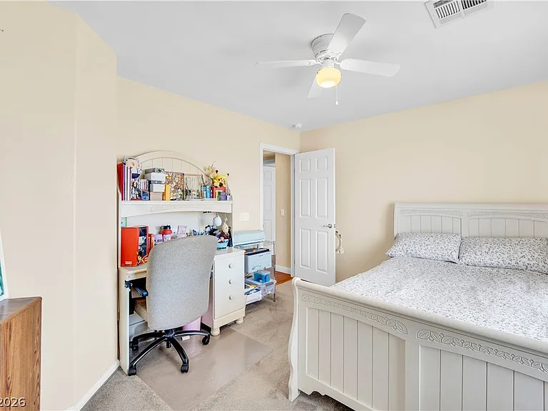 668 Sunrise Lake Pl — Photo 26