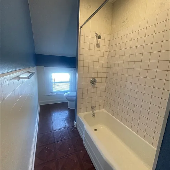 709 Maple St #3 — Photo 10