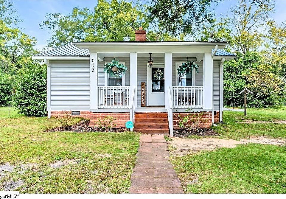 1st image of 613 E Florida St