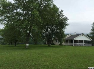 755 Grahams Wood Rd, Newville, PA 17241