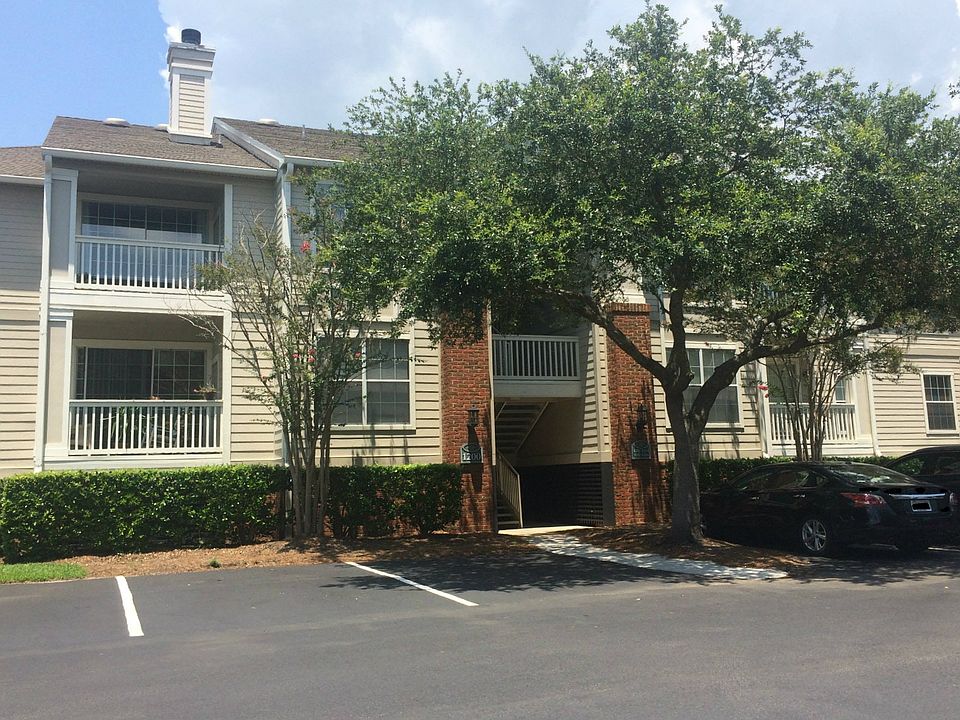 1st image of 1600 Long Grove Dr Unit 1213