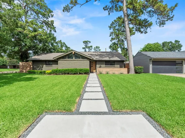 1754 Conrad Sauer Dr, Houston, TX 77043