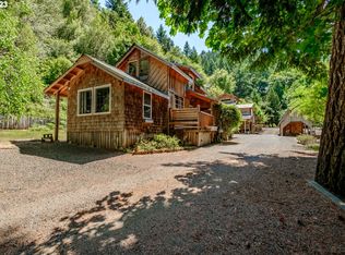 10846 Middle Creek Rd, Myrtle Point, OR 97458