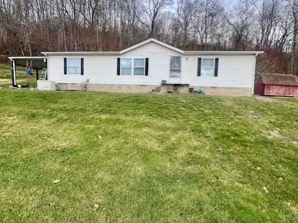 41 W Main St, Jacksonville, OH 45740