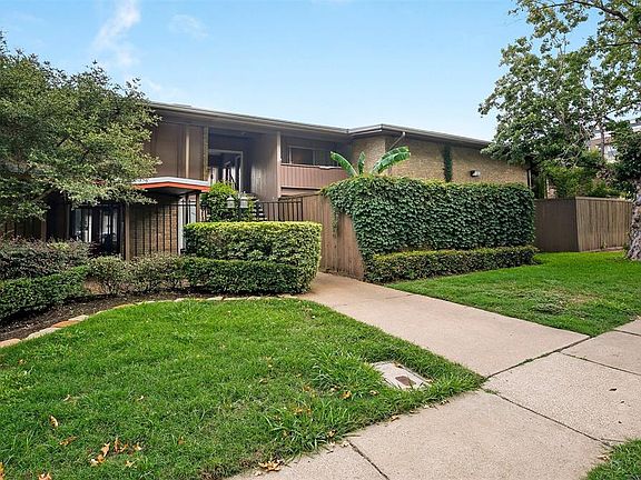 2nd image of 2627 Douglas Ave APT 132