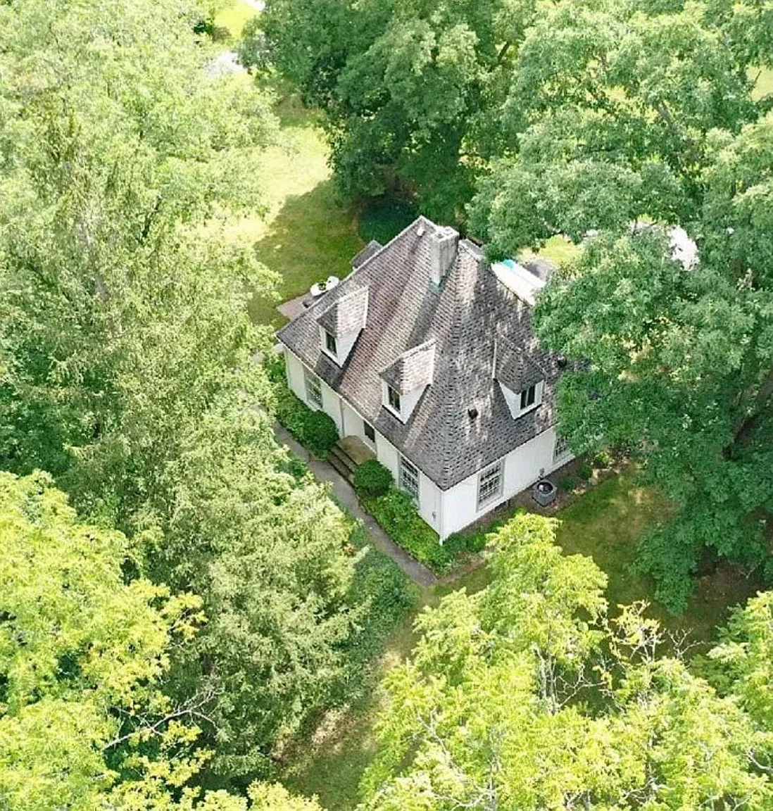 5985 Edgerton Rd photo 1