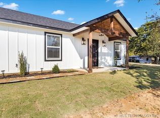 108 NE 1st St, Fort Towson, OK 74735