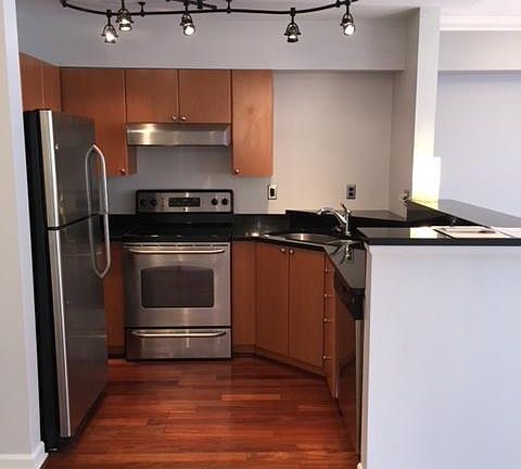 2nd image of 621 5th Ave N APT 201