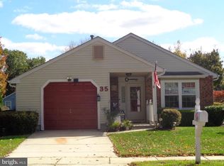 35 Kelly Dr, Deptford, NJ 08096