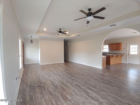 3rd image of 8223 Meadow Ln