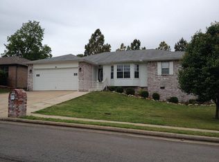 205 Greentree Dr, Tahlequah, OK 74464