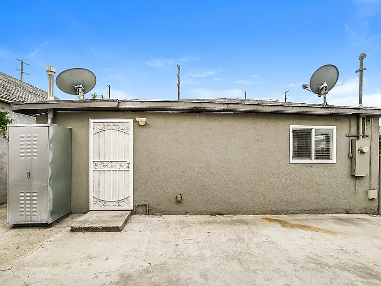 903 E Colden Ave — Photo 15