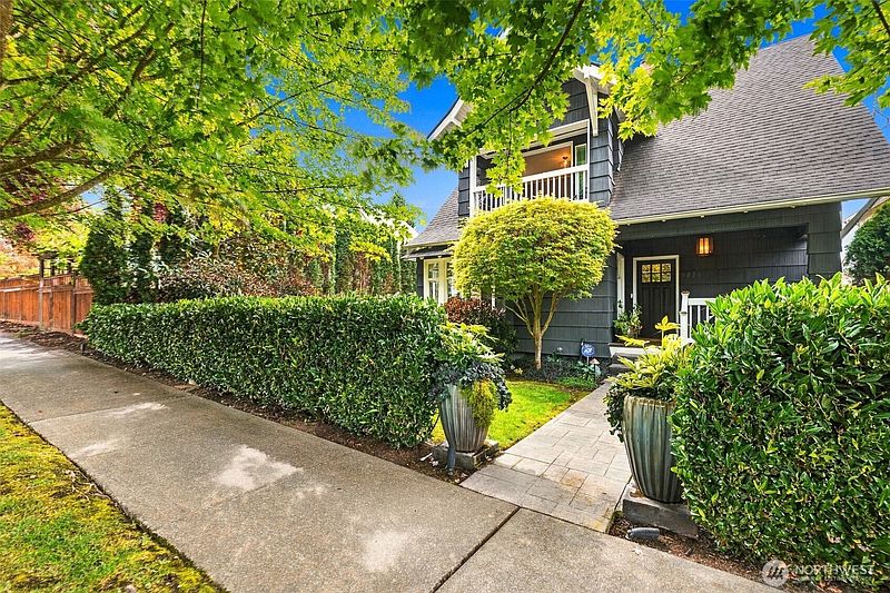 2nd image of 4226 N Cheyenne Street