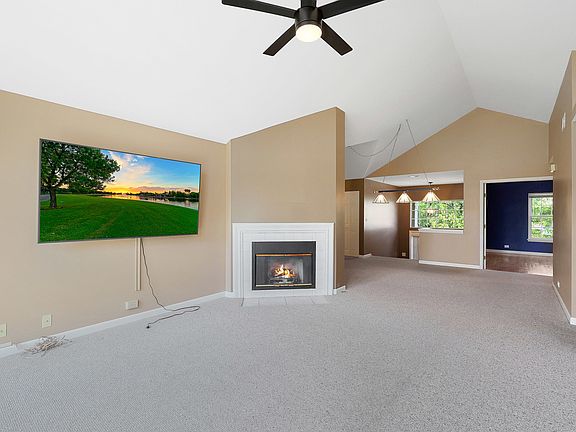 2nd image of 366 Ashford Cir Unit 3