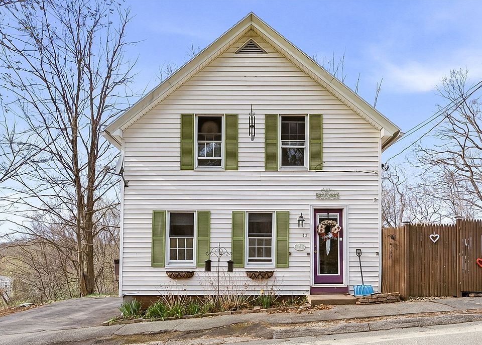 1st image of 13 Keyes St