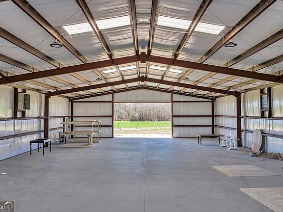 2nd image of 337 Friendship Church Rd