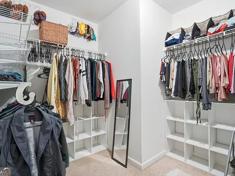 3951 Oak Field Dr — Photo 37