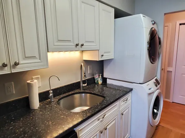 8343 Montgomery Run Rd Unit J, Ellicott City, MD 21043