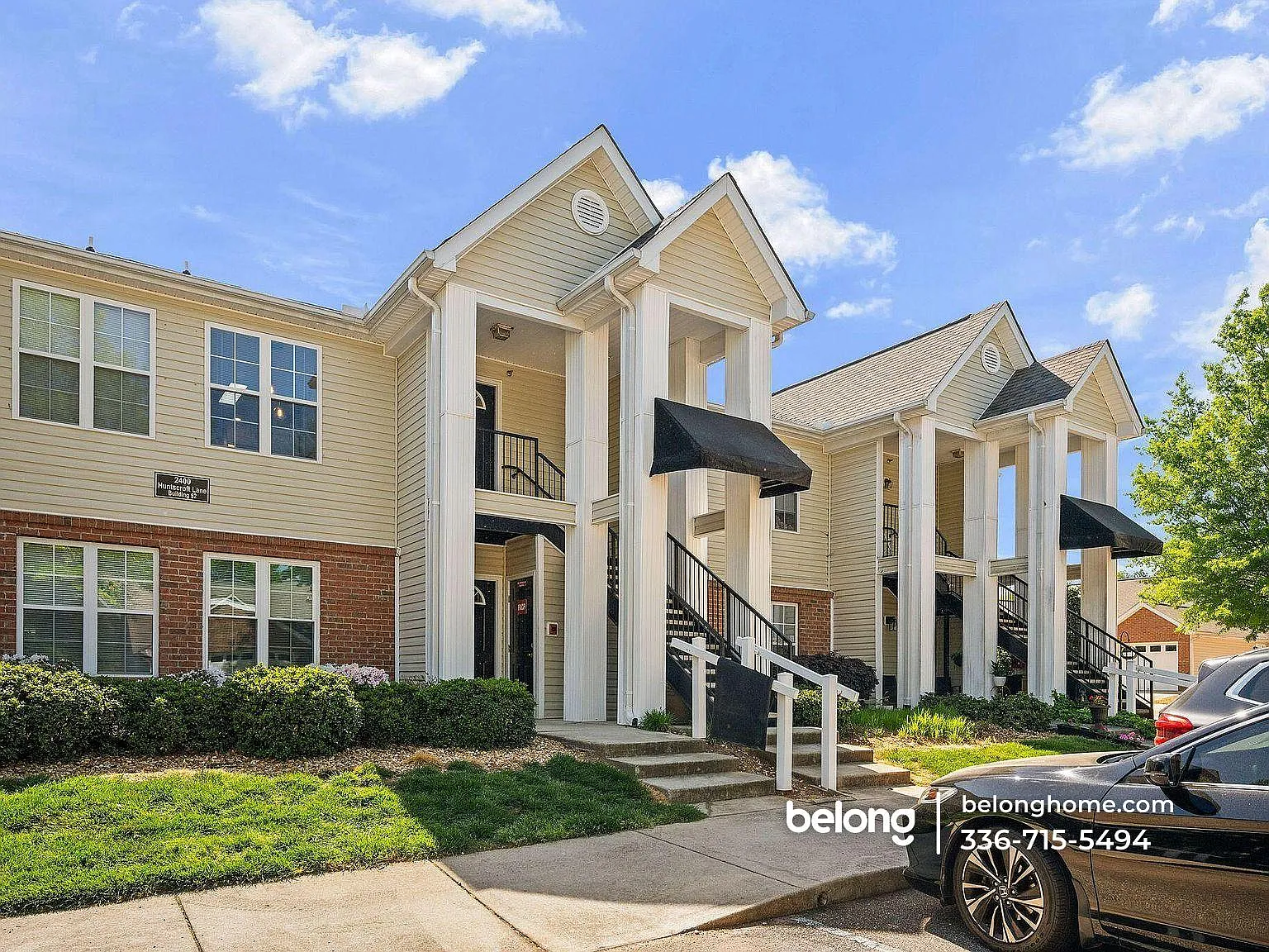 2400 Huntscroft Ln — Photo 1