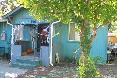 2nd image of 420 Myrtle Ave
