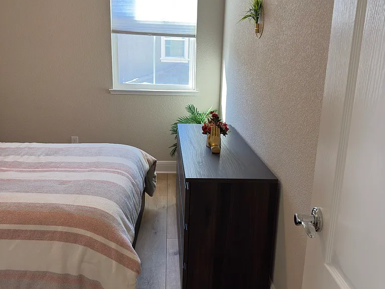 114 Huddlestone Cir — Photo 15
